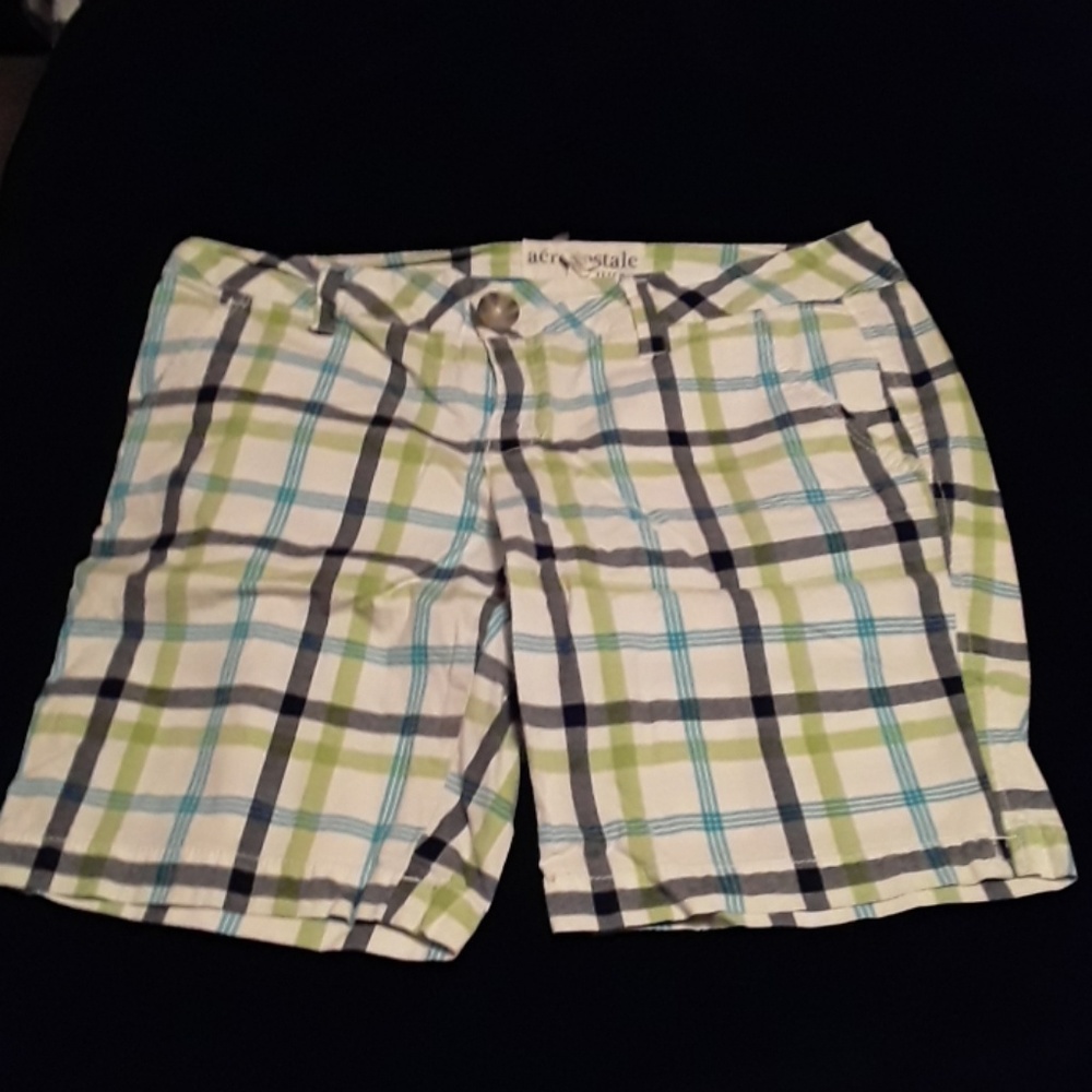 Don't fit. Never wore them.